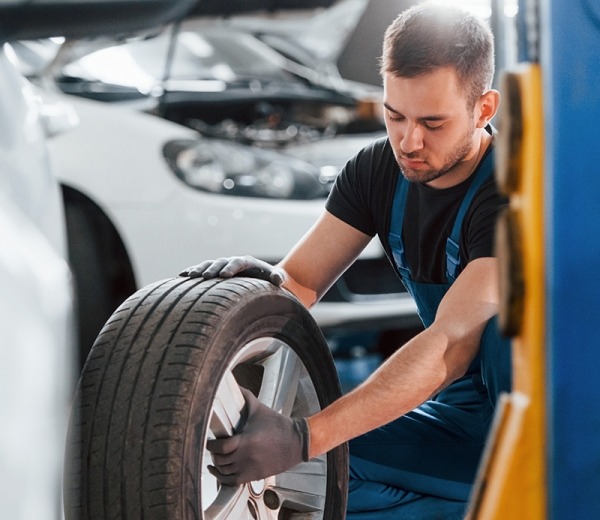 BESPLATNA MONTAŽA GUMA i DIJAGNOSTIKA MOTORA BESPLATNA MONTAŽA GUMA i DIJAGNOSTIKA MOTORA